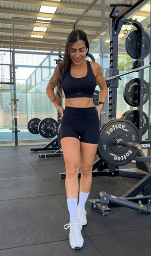 Set Short Black